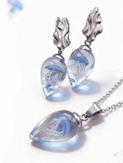 Кулон "Медуза"