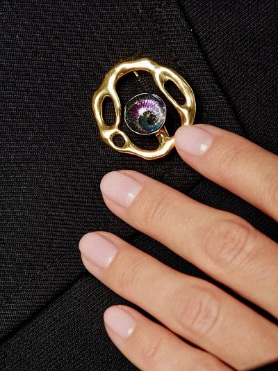 Брошь "Солнечное сплетение"