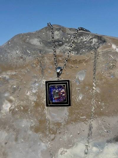 Кулон "Новое измерение"