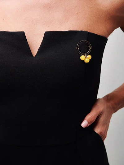 Брошь "Смородина белая"